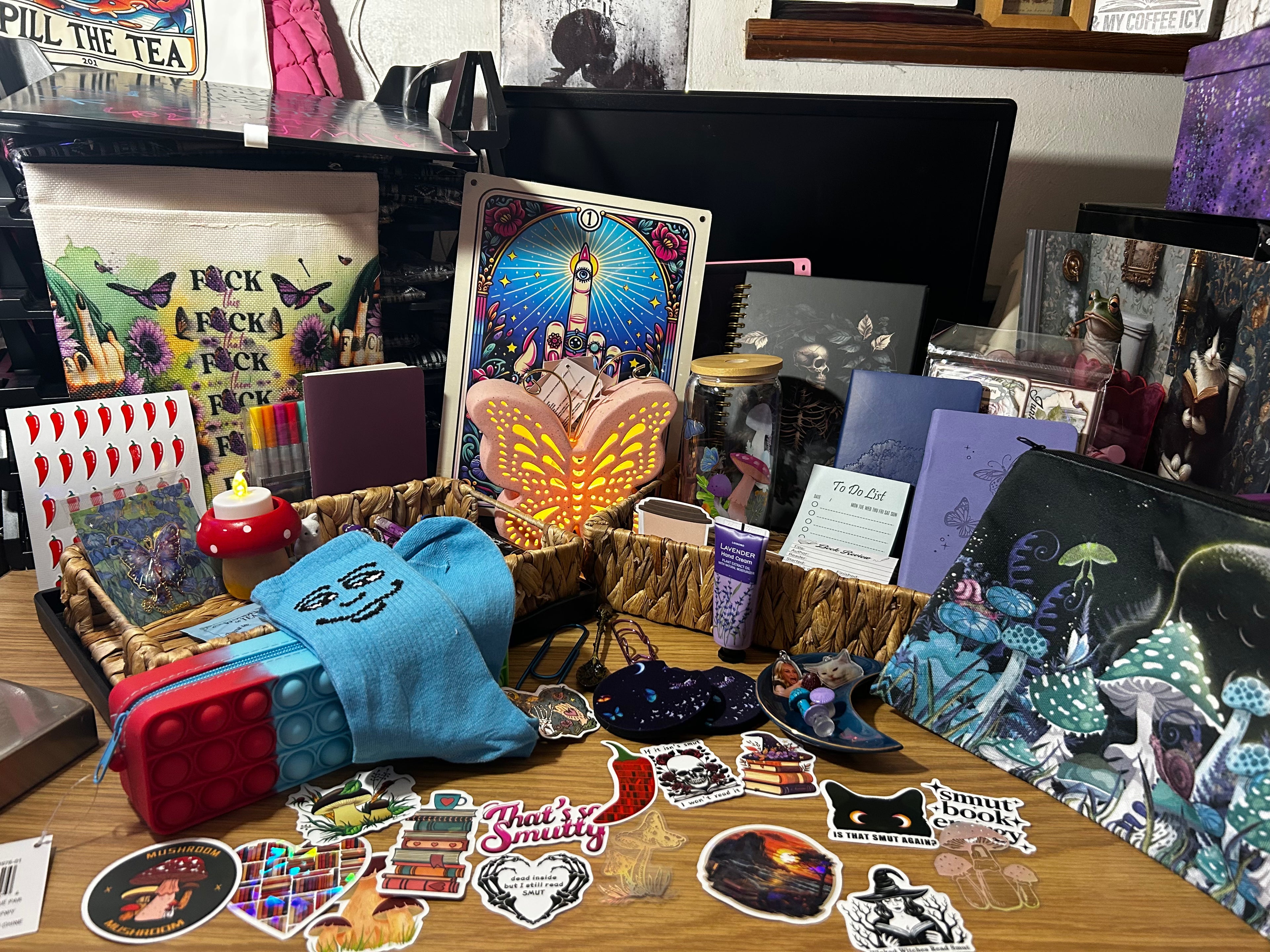 A Hybrid Bundle
